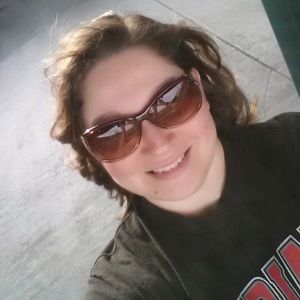 Meet your Posher, Kendra